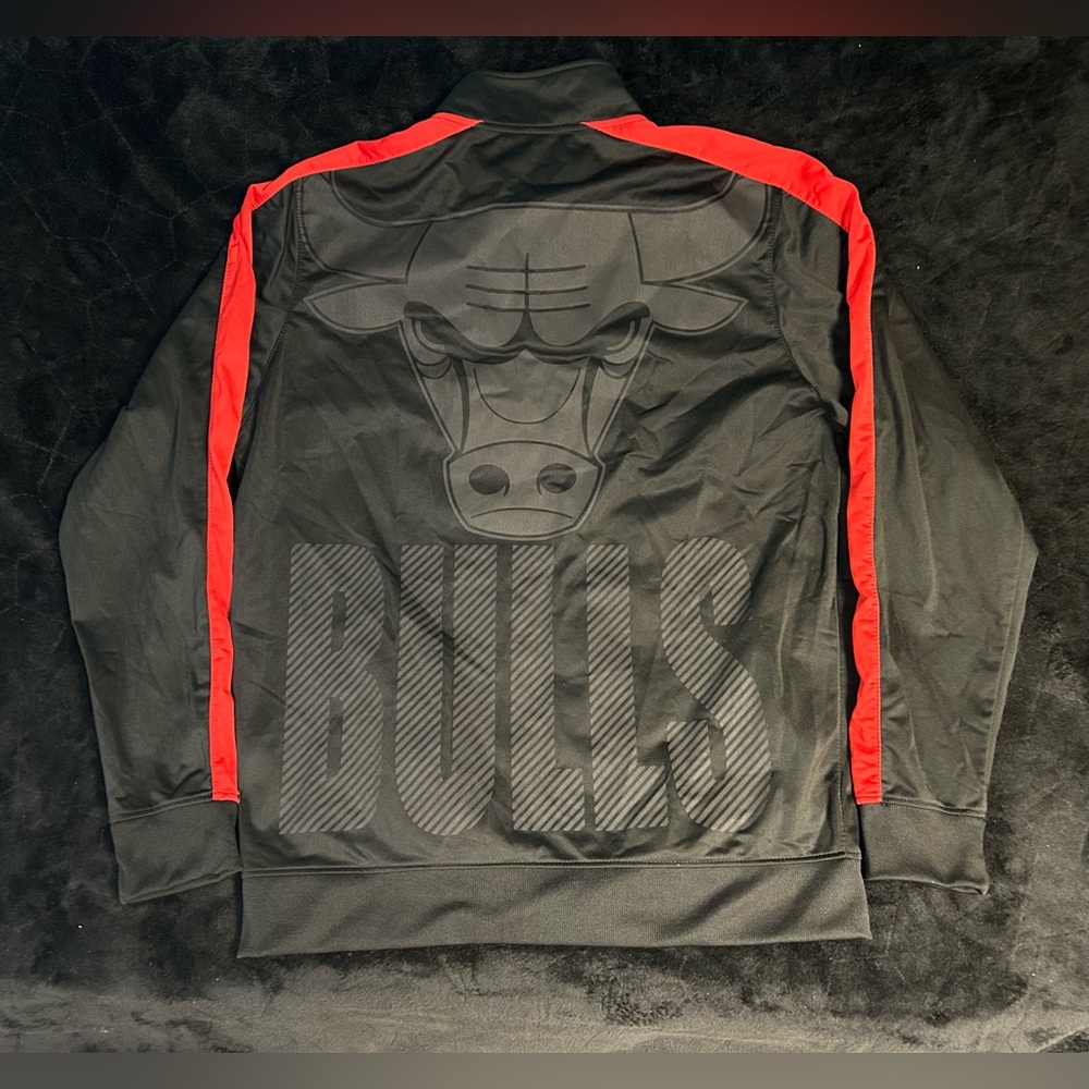 Vintage Y2K Chicago Bulls Jacket W/Embroidery NBA Size 2XL Full Zip Full Print